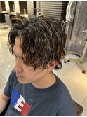 サーフカール　ハイライトカラー　メンズパーマ