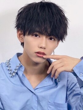 ナチュラル 渋谷(NATURAL) フェザーパーマ/スパイキーショート/サーフカール[メンズ/渋谷]