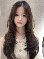 ジーナ 福岡天神(Zina) 韓国レイヤーカット/ハイレイヤー/Zina福岡天神