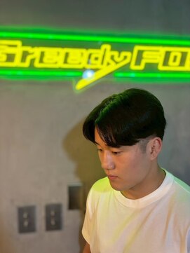 グリーディーフォックス 代々木(Greedy FOX) 波巻き/ハイライト/マッシュパーマ/ウルフ[シェービング]