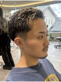 桑名スパイキーショートツイストスパイラルパーマフェードカット