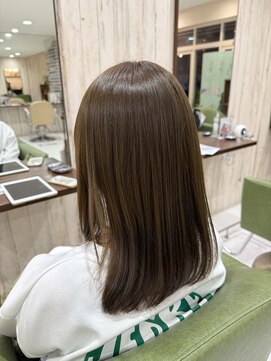 シータ 成増(THETA) オリーブベージュ/アディクシー