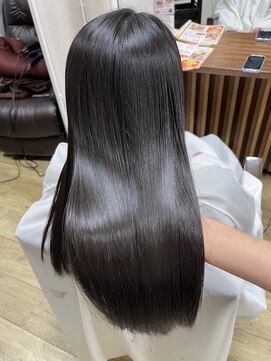 アローズ(arose) 誰もが憧れる艶髪に癖も広がりもなくなる髪質改善縮毛矯正