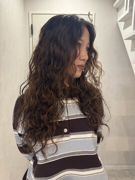 ダイアモンドリリーキートス(Diamond Lily kiitos) 黒髪カタログ/クラゲヘアー/オリーブグレー/一宮/レイヤーカット