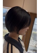 アルファサリダ(ALPHA SALIDA)&nbsp;【30代40代◎】首元すっきり大人ショートボブ