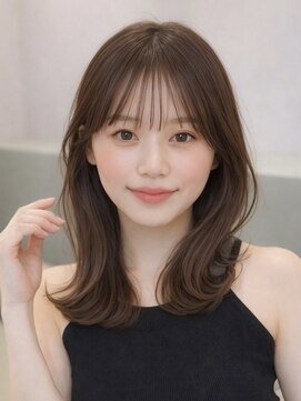 オーラ オモテサンドウ(Aura omotesando) シースルーぱっつん前髪×くびれレイヤー　透明感カラー