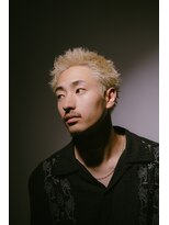 ノマド 長堀橋(Nomad)&nbsp;ハイトーン×スパイキーショート