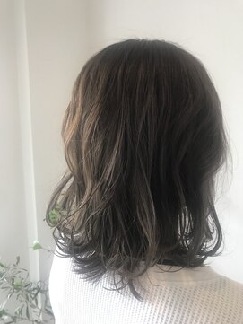 クルール バイ マーブル(COULEUR by Marble) 外国人風 ナチュラルオリーブハイライト