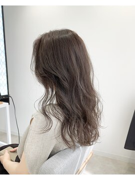 ヨーク(YOKE) 【 YOKE 】TAKUYA  大人グレージュ×ロングレイヤー