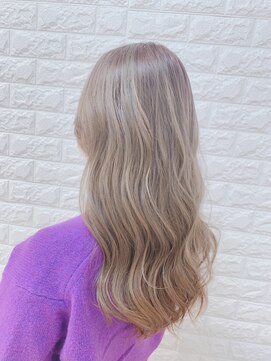 ニューヨークニューヨーク 新田辺店(NYNY) ハイトーンミルクティーベージュ