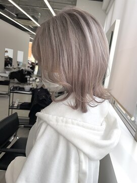 エゴル ナゴヤサカエ(ENGOL NAGOYA SAKAE) ホワイトベージュ