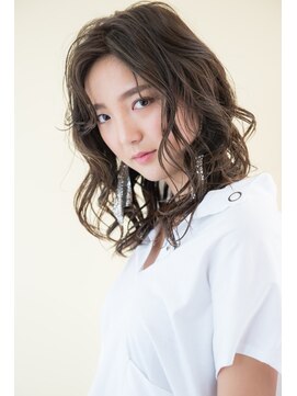 ワン 大船(ONE006) マッシュ/くびれヘア/ビタミンカラー/メルティーカラー/大船駅