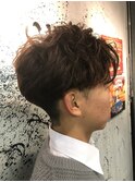 ハイライト パーマ ブルーシルバー メンズカット