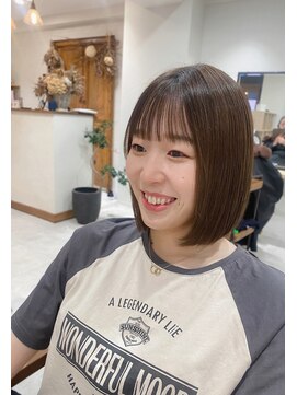 リーシュ(Re:sh) ボブ×ぷつっと前髪/ミルクティーベージュ