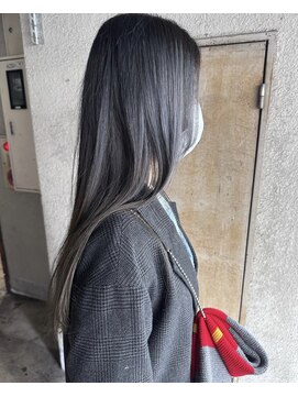 ガーデンヨコハマ(GARDEN YOKOHAMA) グレージュ グラデーション デザインカラー レイヤーカット