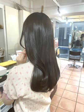 ネオリーブセブン 御茶ノ水店(Neolive 7) ナチュラル×ブラウンカラー