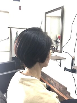 ラテール ショートボブ