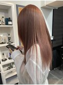 ピンクベージュ