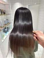 ロンドルーチェ 心斎橋(Lond luce)&nbsp;ダークアッシュ/ミディアムレイヤーカット［髪質改善/縮毛矯正］