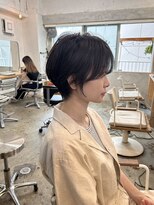 ウィークエンド(WEEKEND) スッキリショート寒色カラー