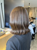 グータン(GOUTAN) ぱつっとボブ×透明感カラー