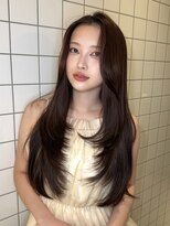 ルームバイシー 新宿(Loom. by Sea)&nbsp;〇ミルクブラウン×縮毛矯正[レイヤーカット/新宿]