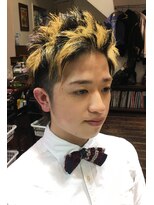 ヘアスタジオ クー(Hair Studio XYY) ツーブロック　ツートンカラー　メンズカット