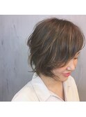カジュアルショートヘア