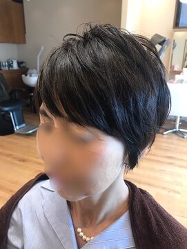 ハッチヘアー(Hacchi hair) ふんわりボリュームショート