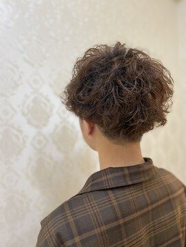 エル 横浜(eL) 【 eL 横浜 】メンズパーマ