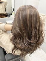 アオアクア バイ グルグル 小岩店(ao akua by GULGUL)&nbsp;イメチェン☆ギャルにならない大人ハイライトカラー