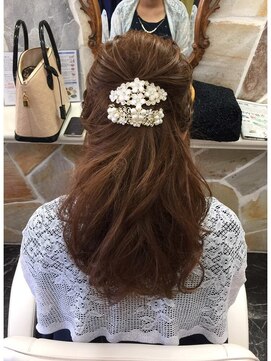 サロン ド ハル salon de HARU やる巻きアップ