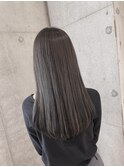 ロング　ローレイヤー　グレーアッシュ　おおたかの森