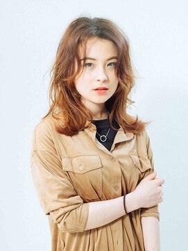 スタリー(Starry) イエロー系グラデーションカラー20代/30代/40代/ハレマチ通り