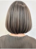 デザインカラーレイヤーカットウェットヘアオリーブベージュ白髪