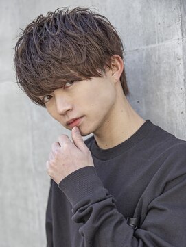 シティ(CITY) 小久保styleフェザーパーマグレーブルーカラー刈り上げショート