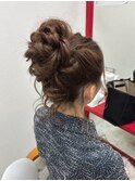 高めアップスタイル