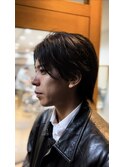 束感センターパート黒髪メンズミディアムウルフ韓国マッシュ