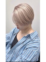 ワク 岡崎店(waku)&nbsp;ホワイティブロンド×ショート