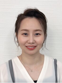 エヌプラス ヘアー(N+ hair)の写真/『この時間は貴方だけのもの』を心がけ、マンツーマンだからこそ話しやすさが心地よいサロン《N＋　hair》