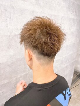 アミ(Ammi) ◆メンズヘア/マッシュ/センターパート/ウルフ/ツーブロック