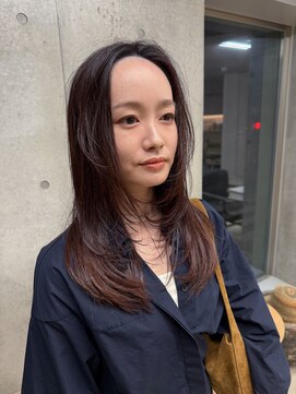 エウペ 渋谷(WEUPE) 斜めバング/グレージュカラー/デザインカラー/シルキーベージュ