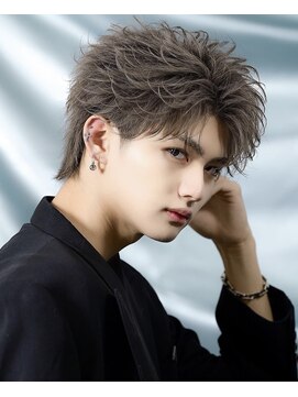 ゴールドシブヤ(GOALD SHIBUYA) フェザーショート