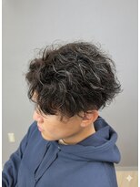 ラルス(Larus)&nbsp;MEN’S HAIR/波巻ツイストスパイラル/フェザーパーマ/本八幡