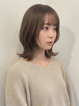 キイ ギンザ(k.e.y GINZA) ダブルカラー/ベージュカラー/銀座/新橋/築地