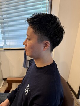 ラニ ヘアーアイラッシュ(lani hair eyelash) 黒髪ツーブロック×ビジネスショート