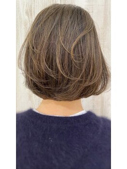 ラルマミット(lalma mit)の写真/【白髪対策にはコレ】塗りつぶさずに活かしていくのがベスト！