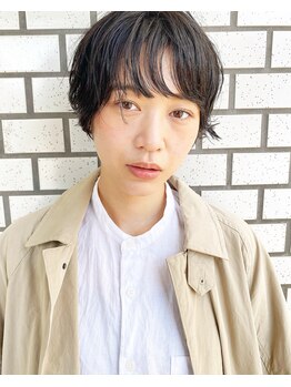 アールサロン(R SALON)の写真/髪悩みに寄り添う丁寧なカウンセリング。洗練された大人ショートで、新しいあなたの魅力を引き出す。