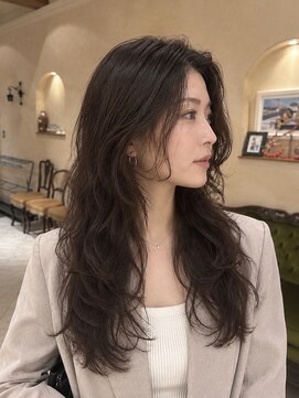 ビュートリアム265(BEAUTRIUM 265) 大人女性におすすめのロングレイヤー×ダークブラウン　銀座