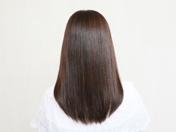 ヘアーデザインスクロール 和田町店(Hair Design scroll)の写真/ダメージを最小限に抑えた施術に定評有◎高技術×こだわりの薬剤でナチュラル自然な仕上がりを実現★